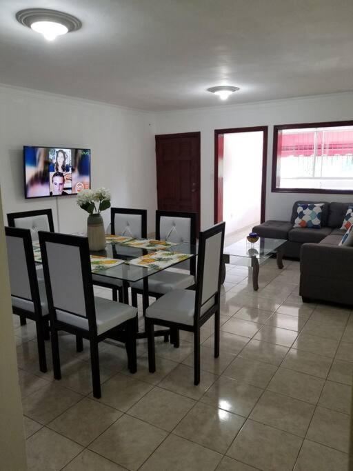 Apartamento Acogedor Con Equipamiento Premium Apartment El Cafe  Luaran gambar